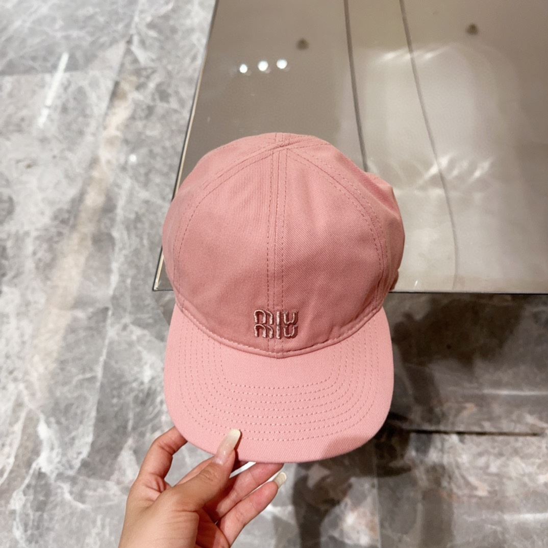 Miu Miu Caps